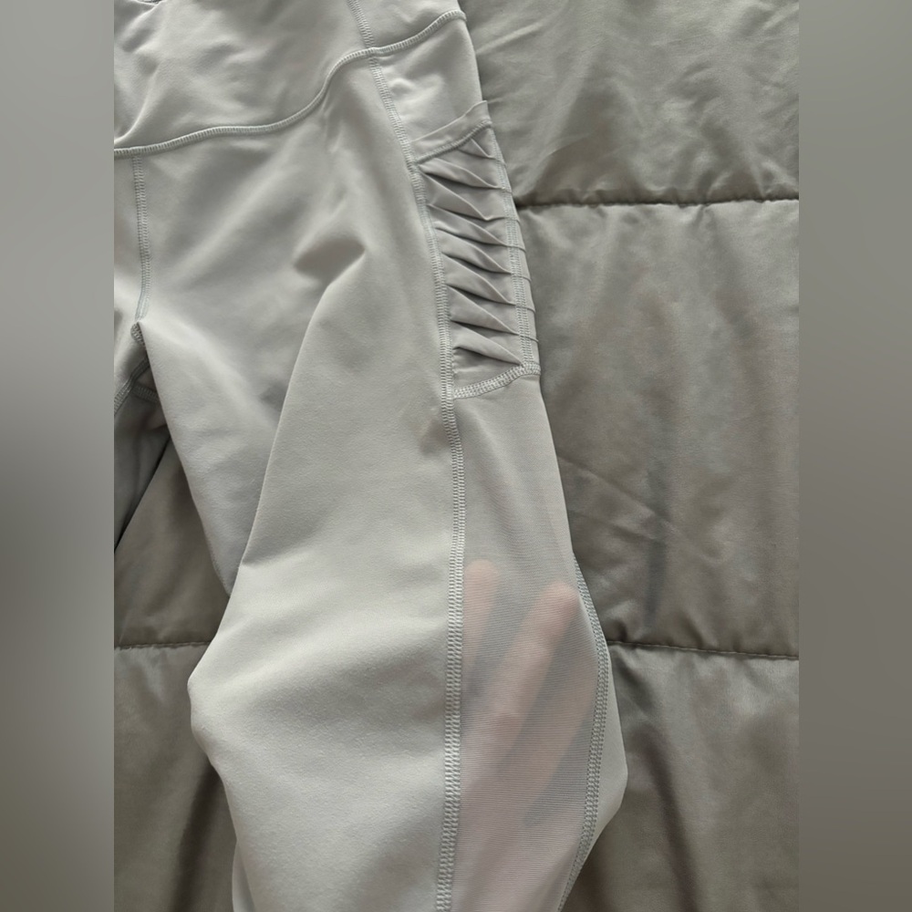 Victoria Sport capri length grey size large